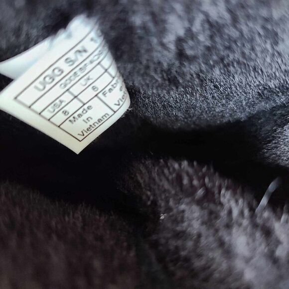 UGG Customizeable Bailey Bow Black Boots size 8 Suede - Picture 10 of 14